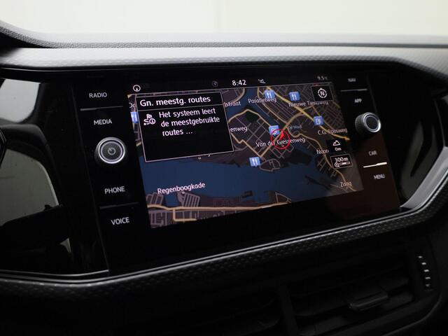 Volkswagen T-Cross 1.0TSI/110PK DSG Style · R-line exterieur · Apple/Android Car Play · Trekhaak