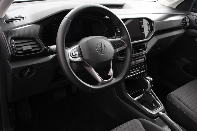 Volkswagen T-Cross 1.0 TSI 110pk DSG Life | Navigatie | Apple Carplay/Android Auto | Adaptive Cruise Control | Camera | Parkeersensoren | Stoelverwarming | Virtual Cockpit | Getinte ramen | Climatronic | Lane Assist