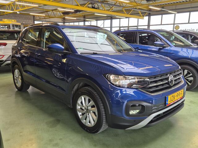 Volkswagen T-Cross 1.0 TSI Life -110pk- Automaat | Trekhaak | Parkeersensoren | Stoelverwarming | Rijklaarprijs incl. 1 jaar Bovag garantie