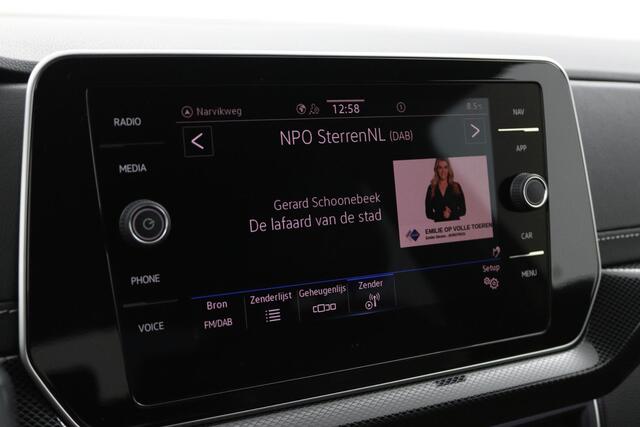 Volkswagen T-Cross 1.5 TSI R-Line Edition | Parkeercamera | Stoelverwarming | Climate Control