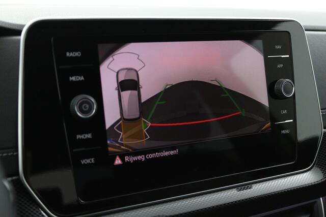 Volkswagen T-Cross 1.5 TSI R-Line Edition | Parkeercamera | Stoelverwarming | Climate Control