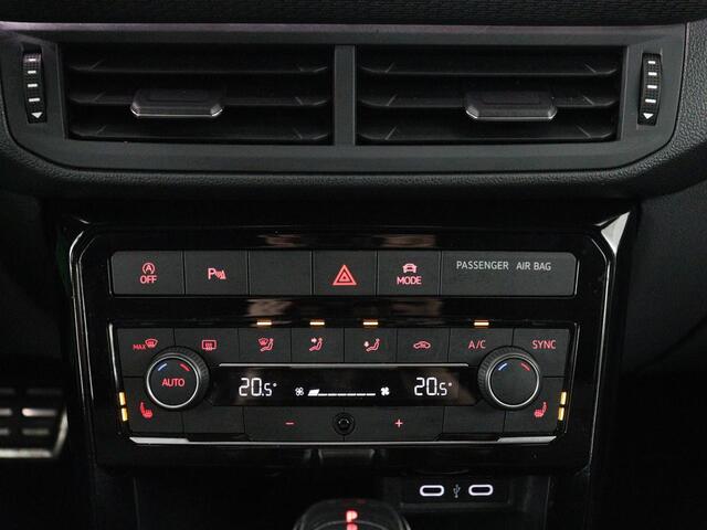 Volkswagen T-Cross 1.0 TSI Style Business R | Stoelverwarming | Camera | Adaptive cruise | Virtual Cockpit | Climate control | Full LED | Navigatie | DAB | Parkeerhulp