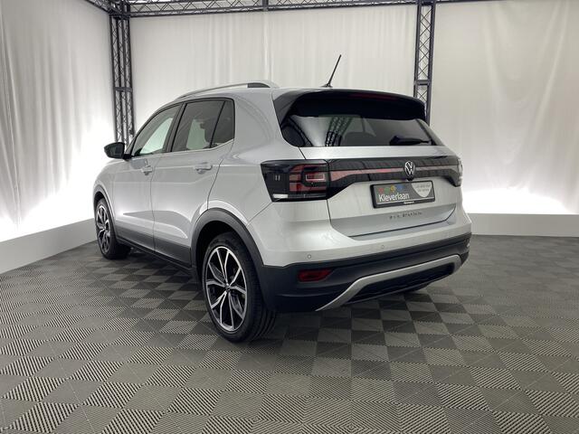 Volkswagen T-Cross 1.0 TSI Style | Virtual cockpit | 18 inch | Sportstoelen | Stoelverwarming | Camera