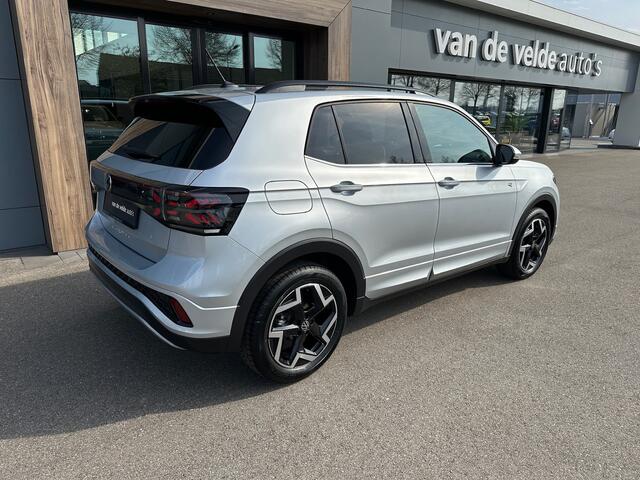 Volkswagen T-Cross 1.5 TSI 150pk DSG R-Line | Camera | Trekhaak | Navi | IQ light | Rijklaar incl. garantie