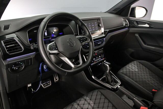 Volkswagen T-Cross R-Line 1.5 TSI 150pk DSG Automaat Trekhaak, Adaptive cruise control, Black style, Navigatie, Parkeersensoren, LED matrix koplampen