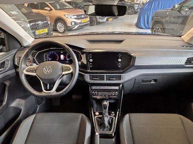 Volkswagen T-Cross 1.0 TSI * Dodehoek * Keyless * Virtual Dash * ZEER COMPLEET * Dealer Onderhouden *
