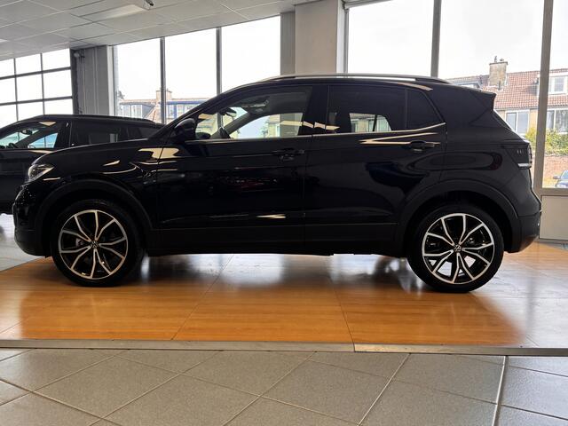 Volkswagen T-Cross 1.0 TSI * Dodehoek * Keyless * Virtual Dash * ZEER COMPLEET * Dealer Onderhouden *