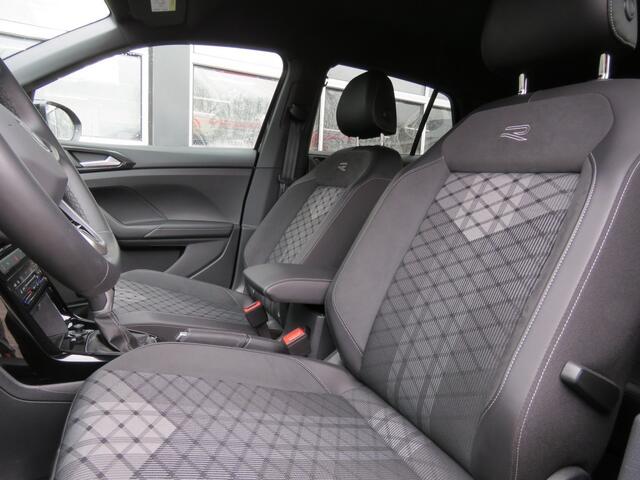 Volkswagen T-Cross 1.5 TSI 150pk R-LINE DSG-aut. / Trekhaak / IQ Light / Camera / FABRIEKS garantie