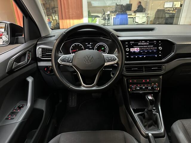 Volkswagen T-Cross 1.0 TSI Style [ TREKHAAK I CAMERA I STOELVERWARMING I CARPLAY ]