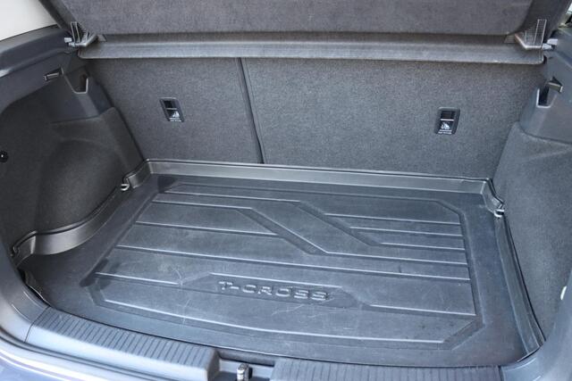 Volkswagen T-Cross 1.0 TSI Life Business 110pk DSG7 IQ. Drive | Dodehoeksensor | Carplay | Parkassist