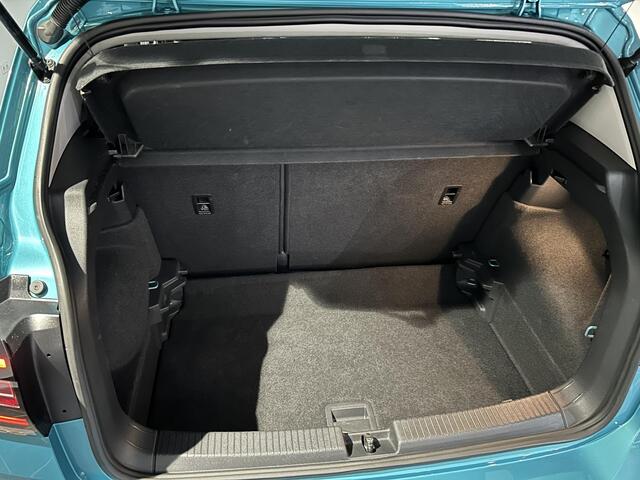 Volkswagen T-Cross 1.0 TSI Style | Apple Carplay/Android Auto | Stoelverwarming | Achteruitrijcamera |