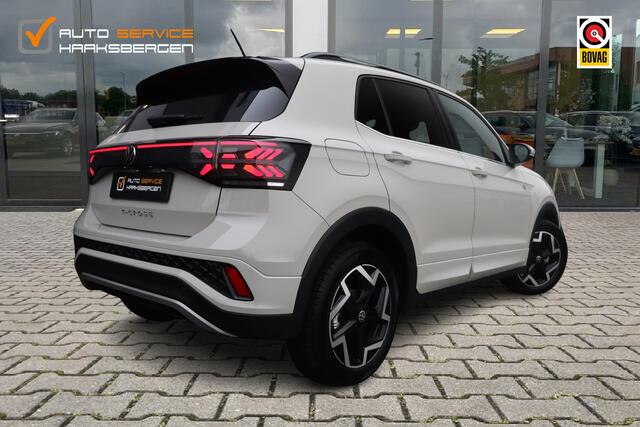 Volkswagen T-Cross 1.5 TSI R-Line | Trekhaak | Camera | ACC | Fabrieksgarantie |