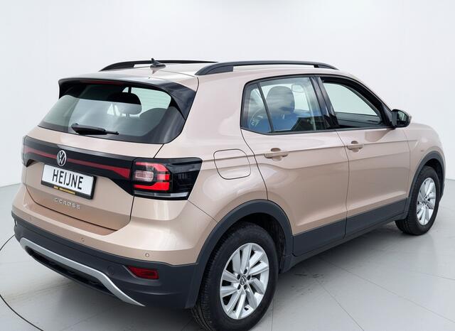 Volkswagen T-Cross TSI 95PK LIFE EDITION CARPLAY/NAVI/STOELVERW.