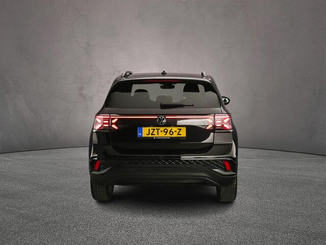 Volkswagen T-Cross R-Line Edition 1.5 TSI 150pk DSG Automaat Trekhaak, Adaptive cruise control, Black style, Navigatie, Parkeersensoren, LED matrix koplampen