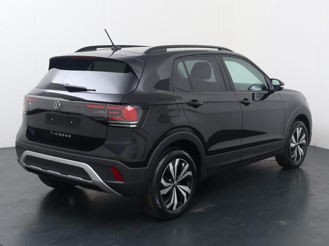 Volkswagen T-Cross Life Edition 1.0 70 kW / 95 pk TSI SUV 5 versn. | Trekhaak afneembaar | Climatronic |