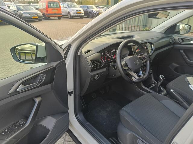 Volkswagen T-Cross 1.0 TSI Life | Airco | Adaptieve cruise control | Camera | Nap |