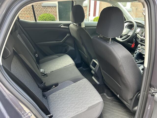 Volkswagen T-Cross 1.0 TSI 110pk Automaat Navi, Carplay, Dodehoekdetctie, Stoelverw