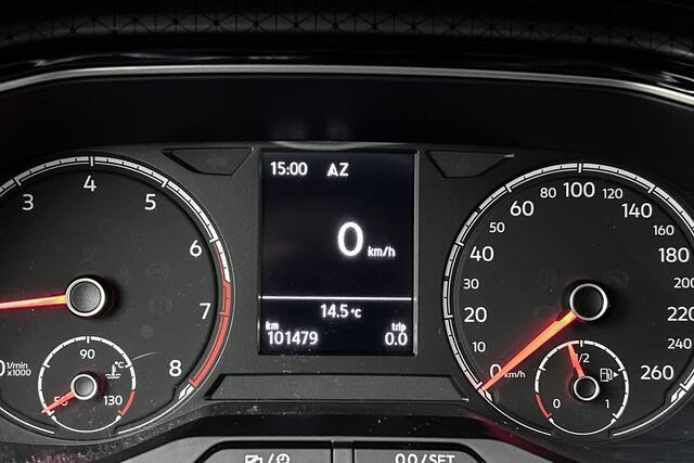 Volkswagen T-Cross 1.0 TSI Style | Trekhaak | LED | Adaptieve cruise control | Camera