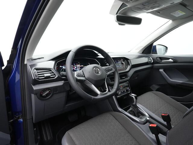 Volkswagen T-Cross 1.0 TSI 115 pk DSG Style | Trekhaak | Navigatie | Adaptive Cruise | Parkeersensoren voor/achter | Dodehoek detectie