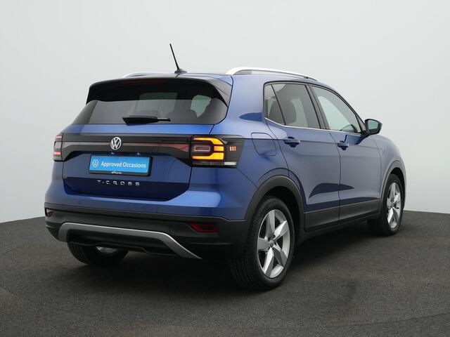 Volkswagen T-Cross 1.0 TSI 115 pk DSG Style | Trekhaak | Navigatie | Adaptive Cruise | Parkeersensoren voor/achter | Dodehoek detectie