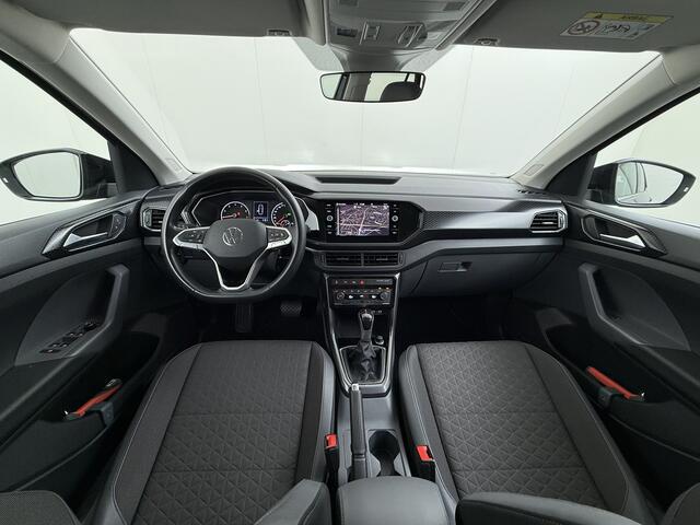Volkswagen T-Cross 1.0TSI 111PK Automaat Executive-Pack Navi Ecc Adap.Cruise Control Apple Carplay Android Auto Pdc Style Dodehoek detectie Lmv Led Isofix DAB Bluetooth Licht-Regensensor App-Connect 1e Eigenaar Origineel Nederlandse Auto