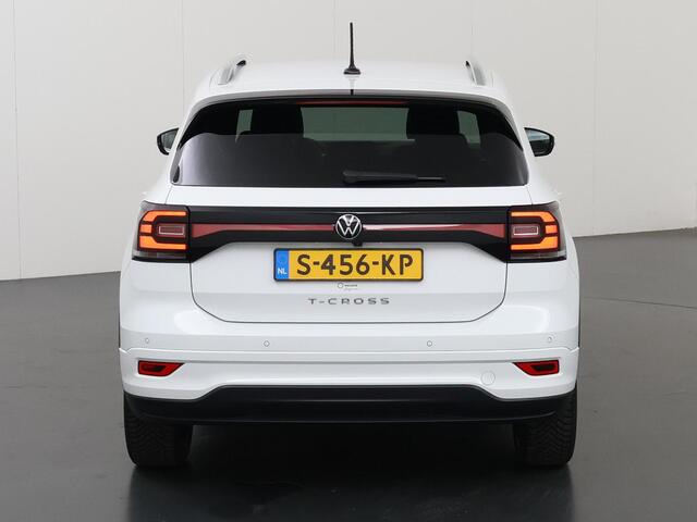 Volkswagen T-Cross 1.0 TSI R-Line | Parkeercamera | Navigatie | Keyless Go | Stoelverwarming | Climate Control | Cruise Control Adaptief |