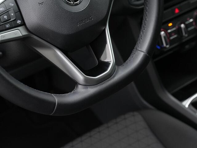 Volkswagen T-Cross 1.0 TSI 95 pk Life | Adaptive Cruise | Carplay | Side Assist | Lane Assist | Front Assist