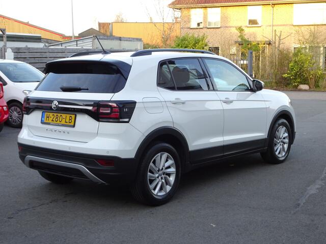Volkswagen T-Cross 1.0 TSI Life Airco, navigatie, app connect, cruise controle, parkeersensoren, licht metalen velgen, enz.