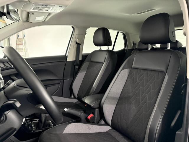 Volkswagen T-Cross 1.0 TSI | TREKHAAK | CARPLAY | ADAP. CRUISE | STOELVERW. |