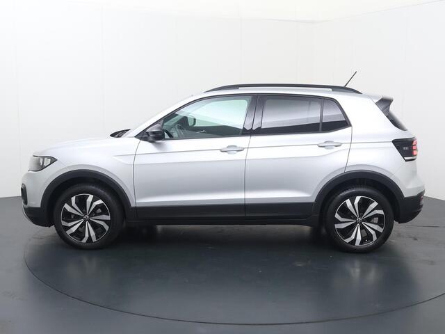Volkswagen T-Cross 1.0 TSI Life | 110 PK | Adaptive cruise control | Parkeersensoren | Apple Carplay/Android Auto |