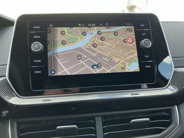 Volkswagen T-Cross 1.5TSI/150PK R-Line Edition DSG · Apple/Android Car Play · Trekhaak · Camera + Parkeersensoren · Garantie t/m 24-04-2025