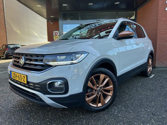 Volkswagen T-Cross 1.5 TSI Style // FULL LED // ADAP. CRUISE // VIRTUAL COCKPIT // CAMERA+SENSOREN // KEYLESS // NAVI+CARPLAY //