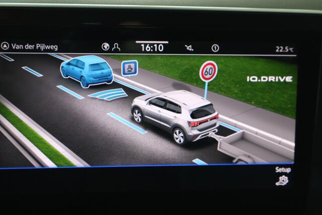 Volkswagen T-Cross 1.0 TSI Life Edition, Acc, Camera, Trekhaak.