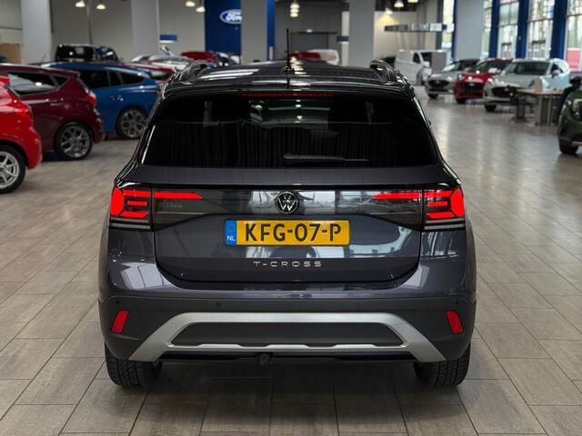 Volkswagen T-Cross TSI Goal Edition 115pk | Trekhaak | Stoelverwarming | All-season banden | Adapt. Cruise |