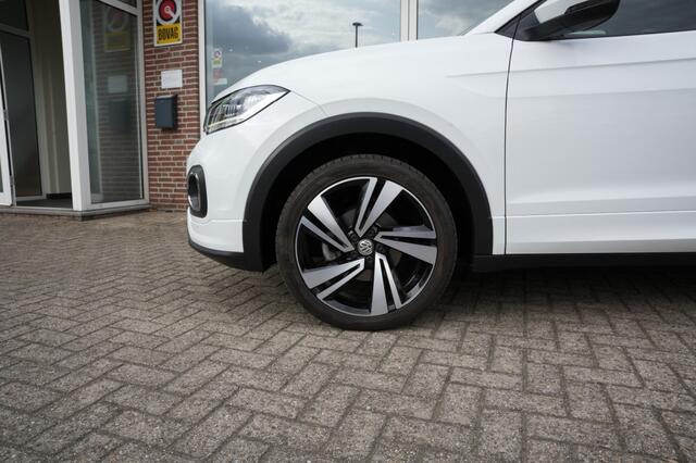 Volkswagen T-Cross 1.0 TSI STYLE BNS R/Camera/Carplay/Navi