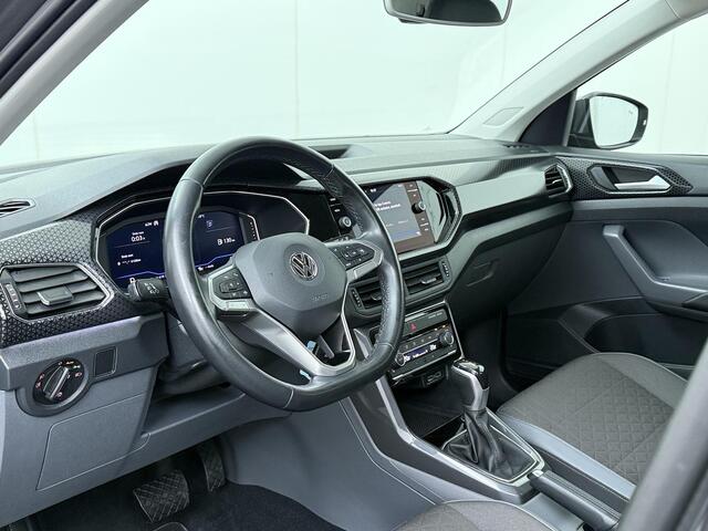Volkswagen T-Cross 1.0 TSI Style | 116 PK | Automaat | Achteruitrijcamera | Navigatiesysteem | Stoelverwarming |