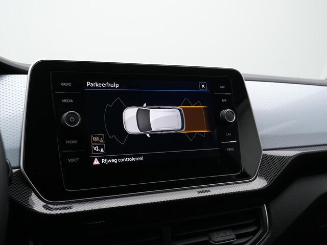 Volkswagen T-Cross 1.0 TSI 95 pk Life Goal Edition | Stoelverwarming | Adaptive Cruise | Navigatie | Parkeersensoren voor/achter | Carplay