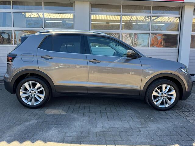 Volkswagen T-Cross 1.0TSI 116PK DSG Highline Virtual Camera Full-Led ACC Keyless Navi