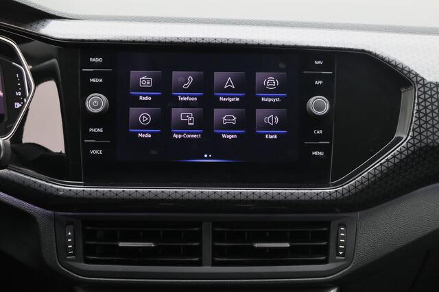 Volkswagen T-Cross 1.0 TSI DSG Style Virtual Cockpit, ACC, Apple Carplay, Camera, LED, DAB, Trekhaak, 17''