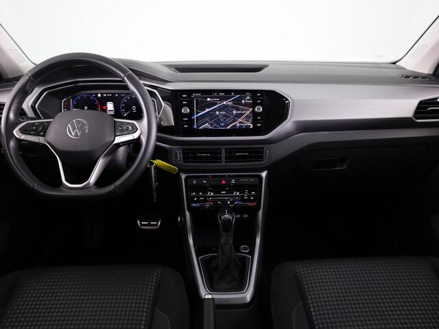 Volkswagen T-Cross 1.0 TSI R-Line 110PK | Automaat | Navigatie | Camera | Digitaal dashboard | Stoelverwarming