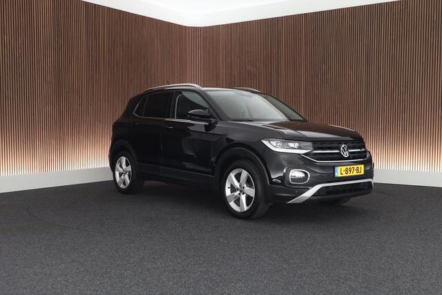 Volkswagen T-Cross 1.0 TSI 110pk DSG Style Navigatie Trekhaak Stoelverwarming LED