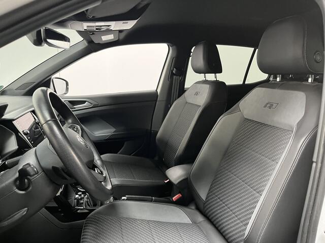 Volkswagen T-Cross 1.5 TSI R-Line / AUTOMAAT/ 2X R-LINE/ ADAPTIVE CRUISE/ PARKEER SENSOREN V+A/ CAMERA/ STOELVERWARMING/ DODEHOEK/ NAVI/ DAB/ CLIMA/ LED/ 18'' LMV