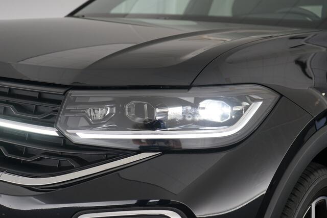 Volkswagen T-Cross 1.5 TSI R-Line Edition | Stoelverwarming | Camera | All season