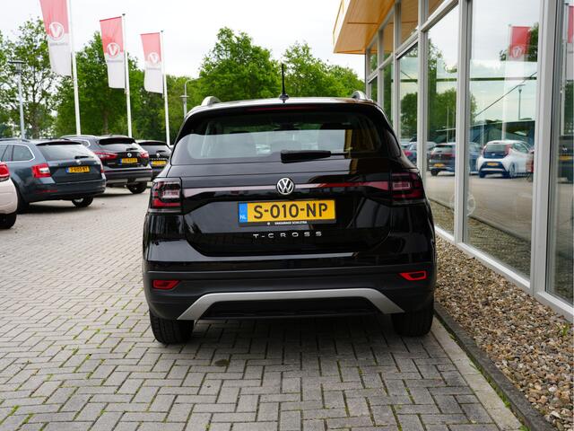 Volkswagen T-Cross 1.0 TSI Style Achteruitrijcamera | Cruise control adaptief | Stoelverwarming