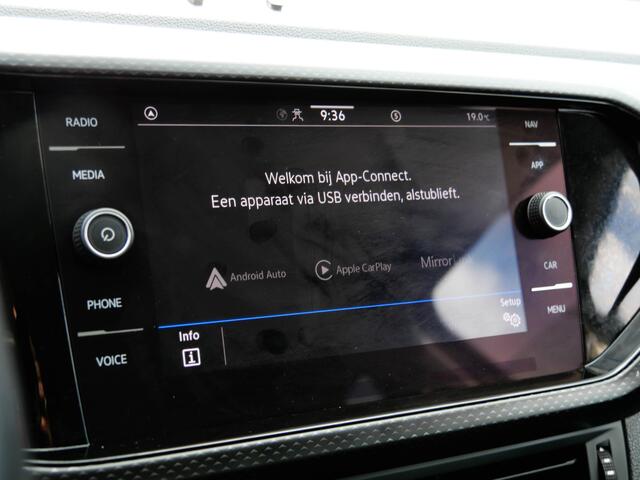 Volkswagen T-Cross 1.0 TSI 96PK Life | CAMERA | CARPLAY | WINTERPAKKET |