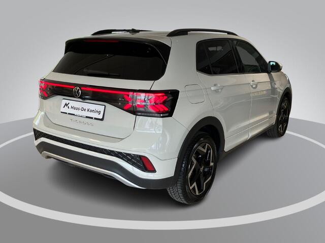 Volkswagen T-Cross 1.0TSI/116PK DSG R-Line · Navigatie · Apple/Android Car Play · Camera · Stoelverwarming · Garantie t/m 05-06-2030 of 100000km.