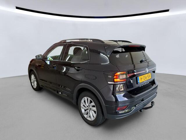 Volkswagen T-Cross 1.0 TSI 115pk Life / Navigatie / Stoelverwarming / Trekhaak
