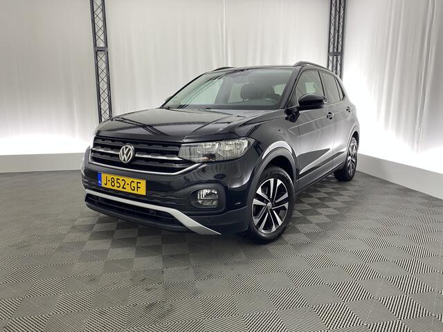 Volkswagen T-Cross 1.0 TSI Life | Apple carplay | Navi | Trekhaak | Cruise adaptief | Dodehoek | Aut. airco | LM velg