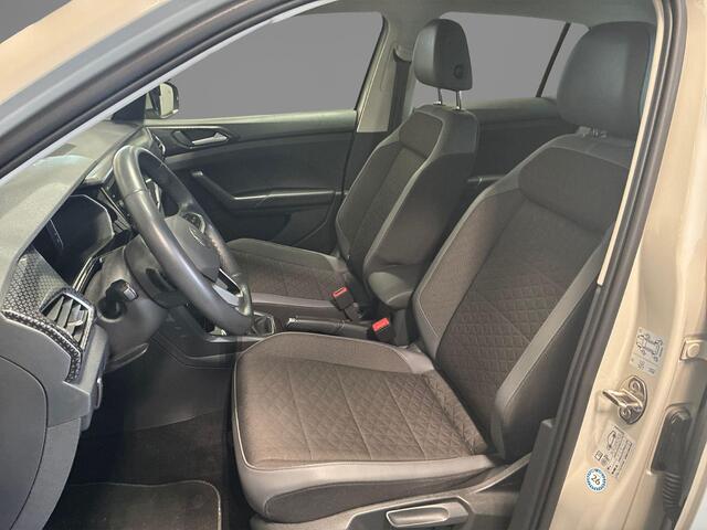 Volkswagen T-Cross 1.0 TSI Style 115 pk DSG · Apple/Android Car Play · Camera · Stoelverwarming · LED verlichting
