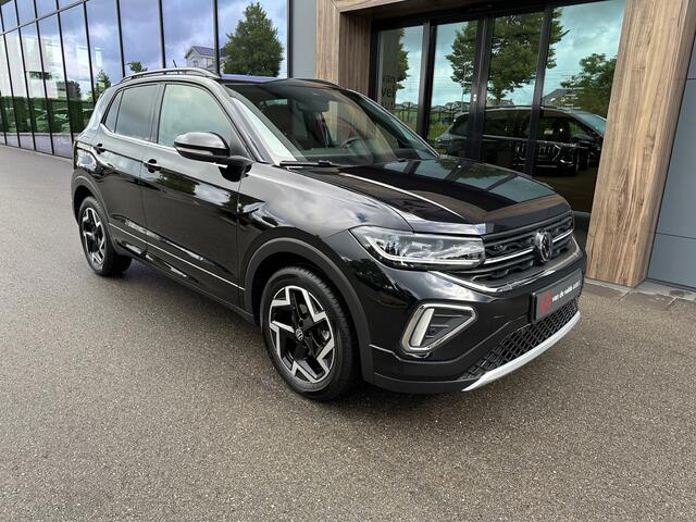 Volkswagen T-Cross 1.5 TSI 150pk DSG R-Line | Camera | Trekhaak | Navi | IQ light | Rijklaar incl. garantie